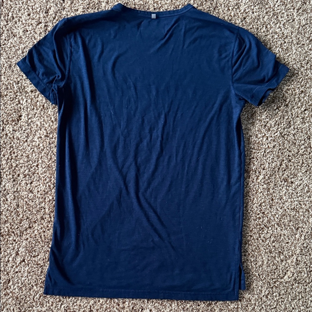 Set of 4 American Eagle Outfitters Active Flex Short Sleeve Tees - men’s small - Picture 8 of 16
